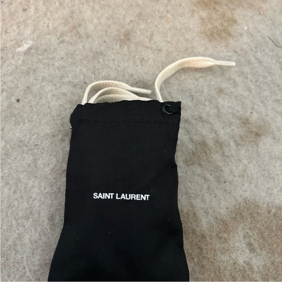 Saint Laurent SL/06 court classic leather trimmed distressed canvas sneaker - Picture 7 of 10